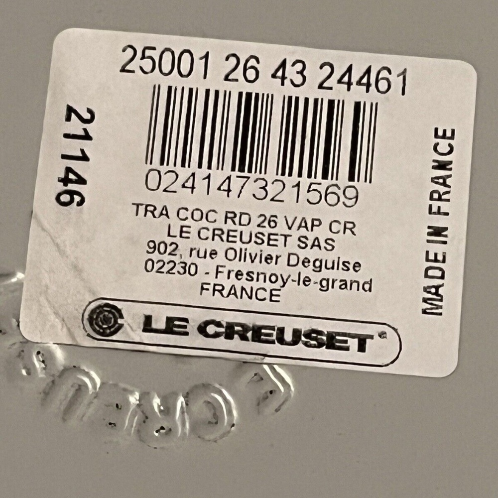 Le Creuset 5.5 qt Round Dutch Oven *NEW* Vapeur - Picture 4 of 5